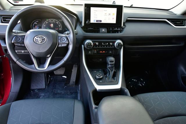 Certified 2023 Toyota RAV4 XLE image 17