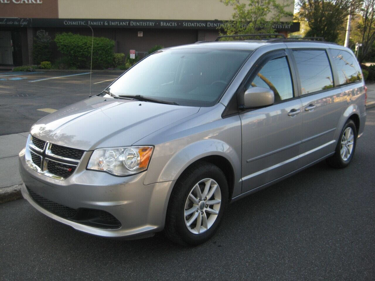 Used 2016 Dodge Grand Caravan SXT