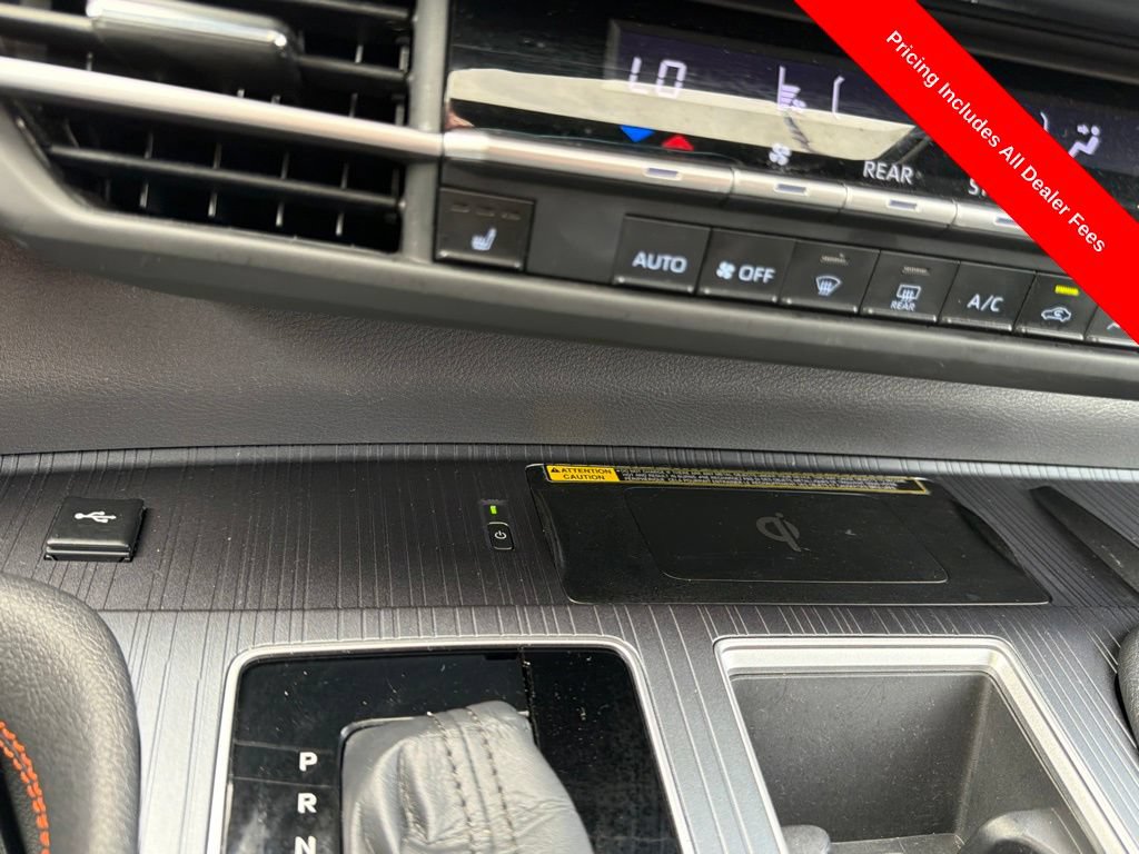 Used 2022 Toyota Sienna XSE w/ XSE Plus Package FWD image 31