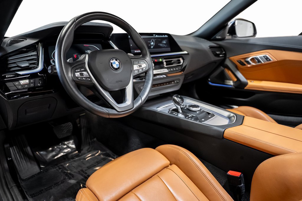 Used 2019 BMW Z4 sDrive30i image 38