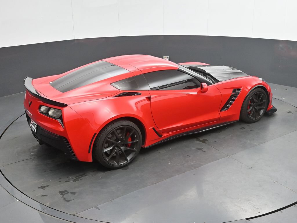 Used 2016 Chevrolet Corvette Z06 w/ 3LZ Preferred Equipment Group RWD image 32