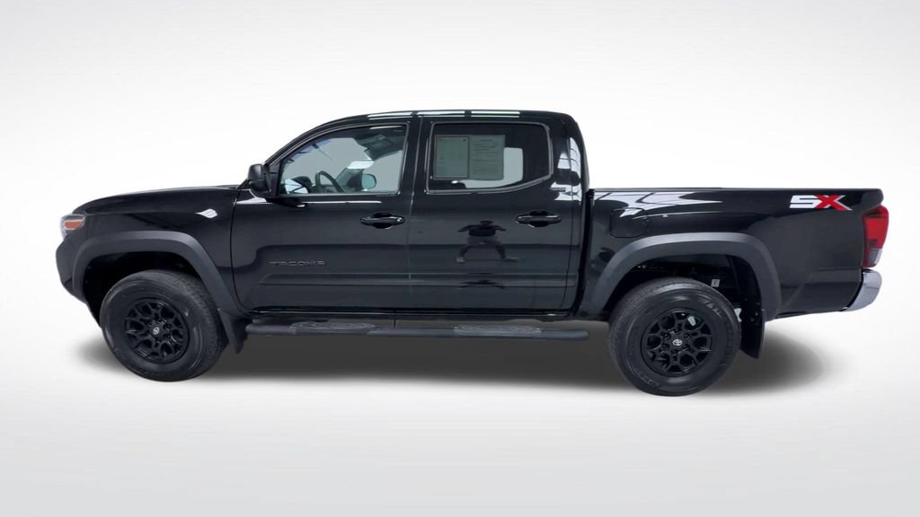 Certified 2023 Toyota Tacoma SR5 w/ SX Package AWD/4WD image 5