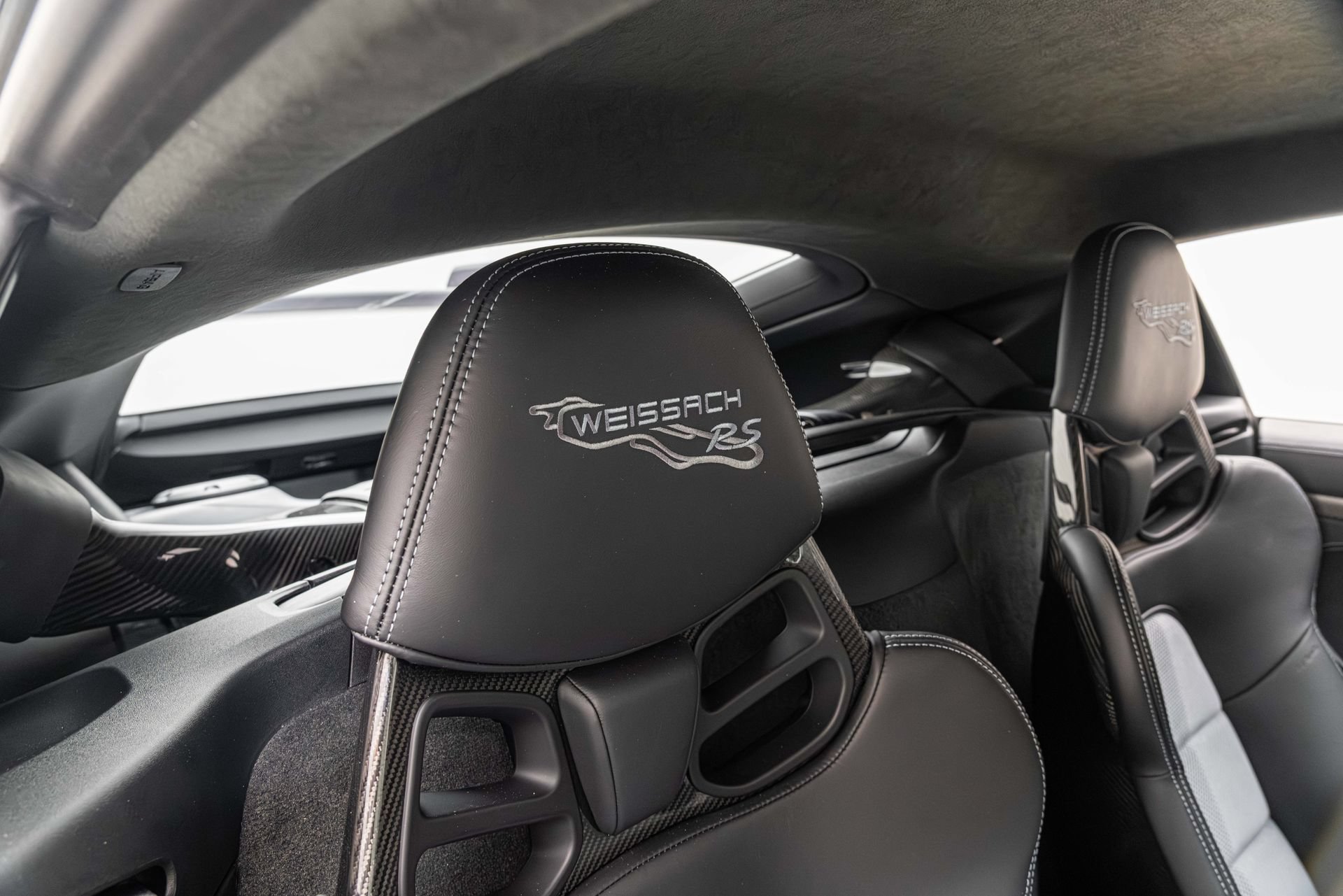 Used 2023 Porsche 718 Cayman GT4 RS RWD image 30