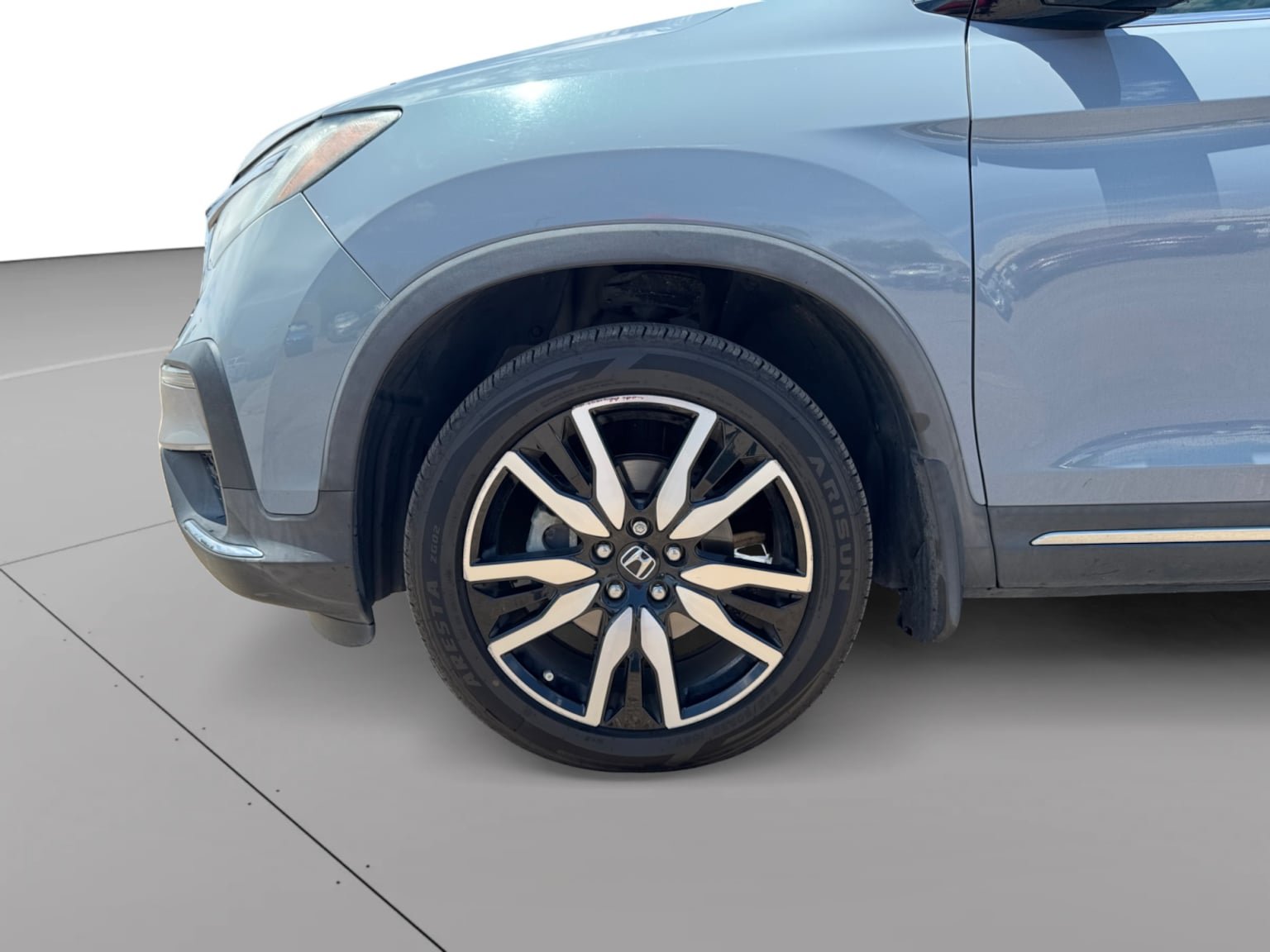 Used 2022 Honda Pilot Touring image 9