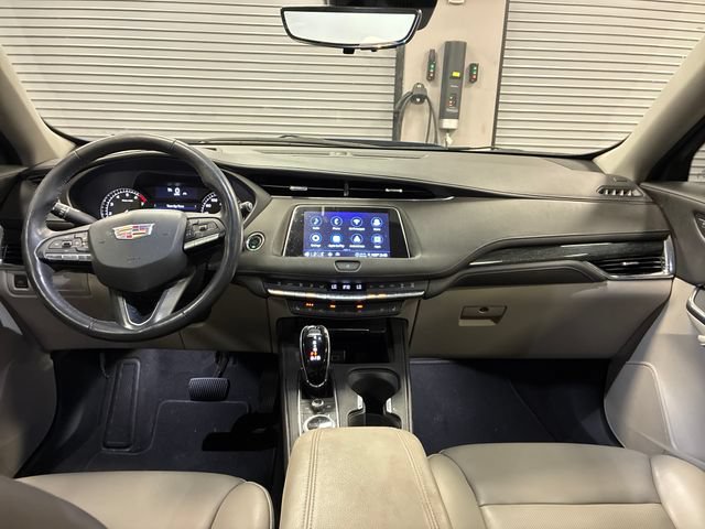 Certified 2023 Cadillac XT4 Premium Luxury w/ Enhanced Visibility Package FWD image 12
