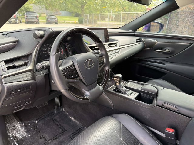 Used 2019 Lexus ES 350 w/ Accessory Package FWD image 20