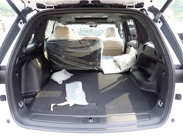 New 2025 Jeep Grand Cherokee Limited w/ MOPAR Finishing Package image 6