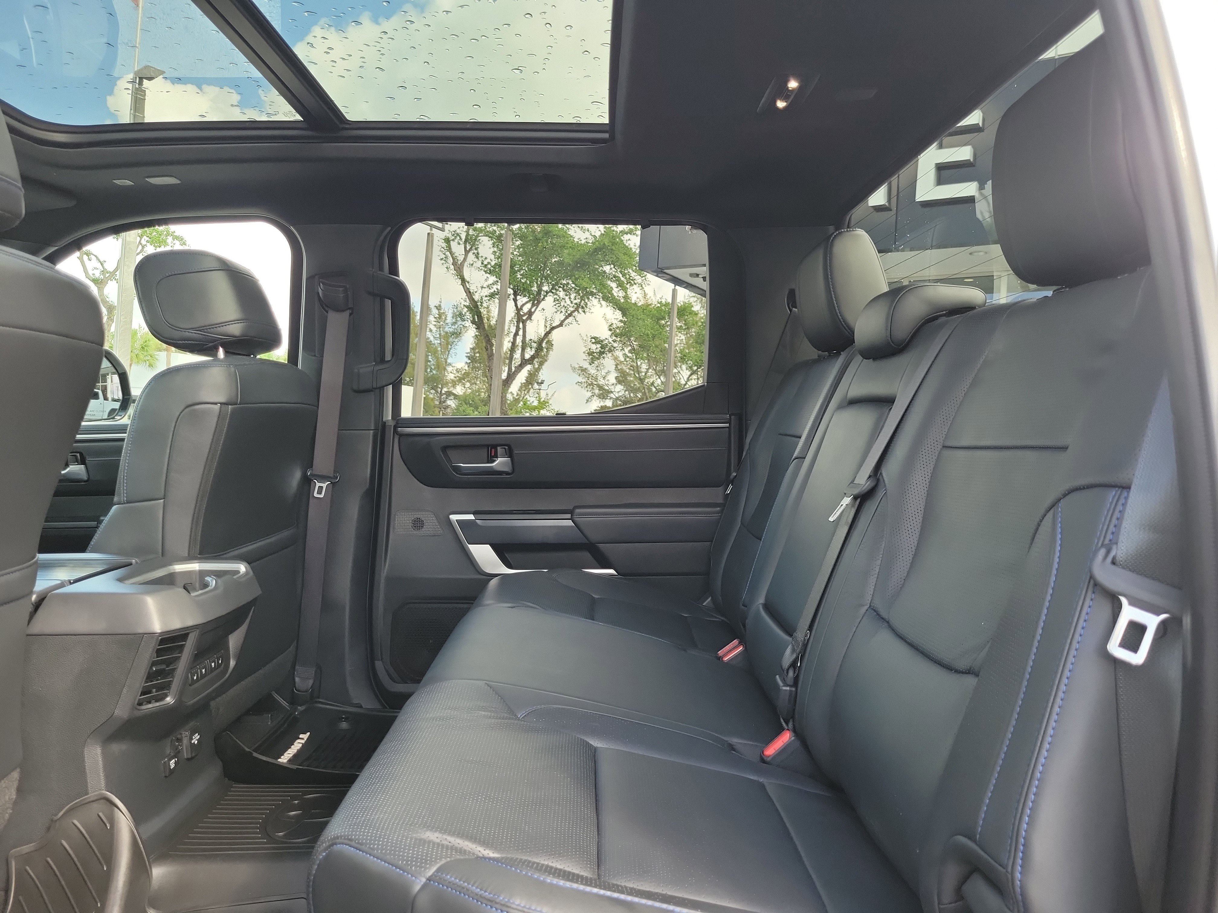 Used 2023 Toyota Tundra Platinum AWD/4WD image 14