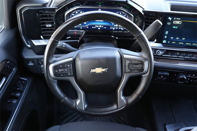 Used 2024 Chevrolet Silverado 2500 LT image 11