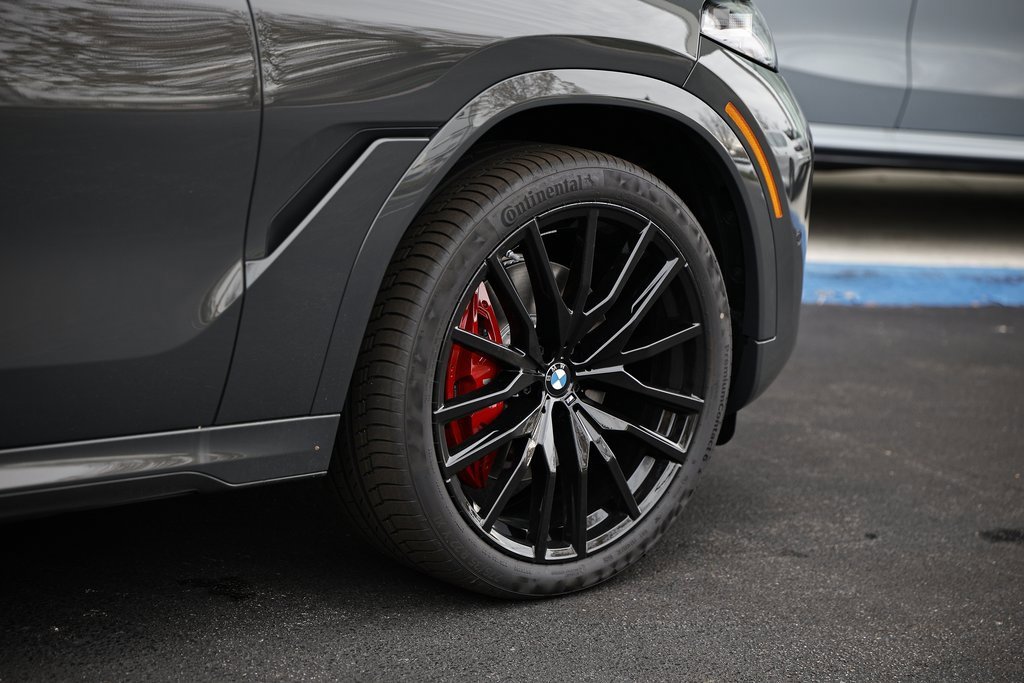 New 2026 BMW X6 xDrive40i w/ Premium Package image 5