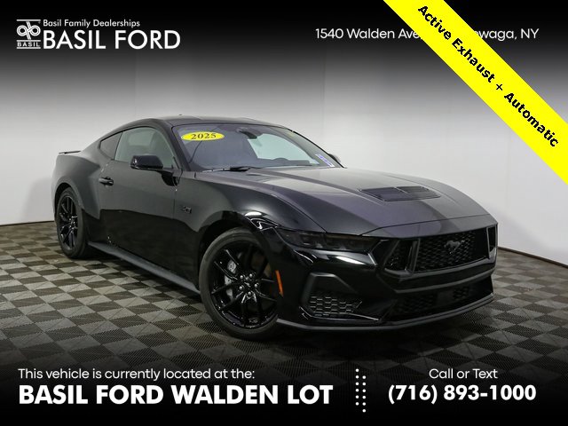 Used 2025 Ford Mustang GT Premium image 1