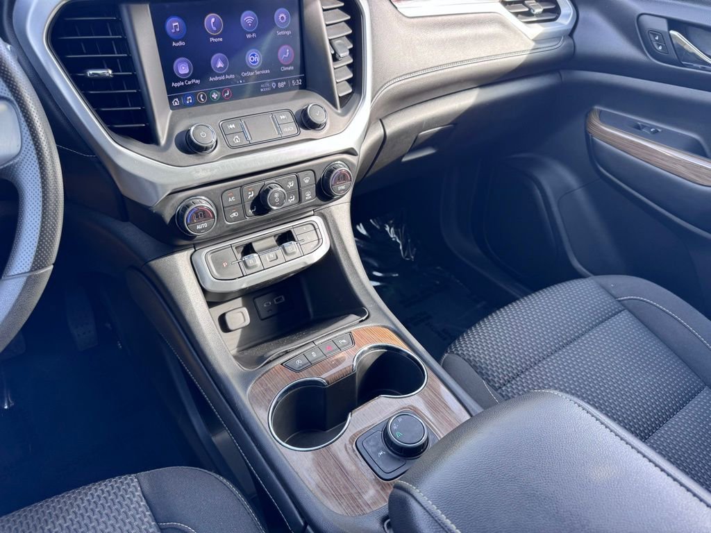 Used 2022 GMC Acadia SLE FWD image 32