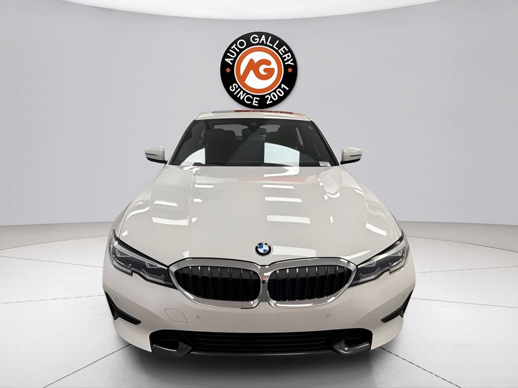 Used 2021 BMW 330i Sedan w/ Convenience Package RWD image 8