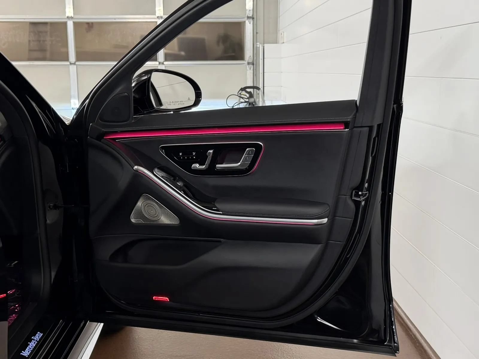 Used 2023 Mercedes-Benz S 500 4MATIC image 46