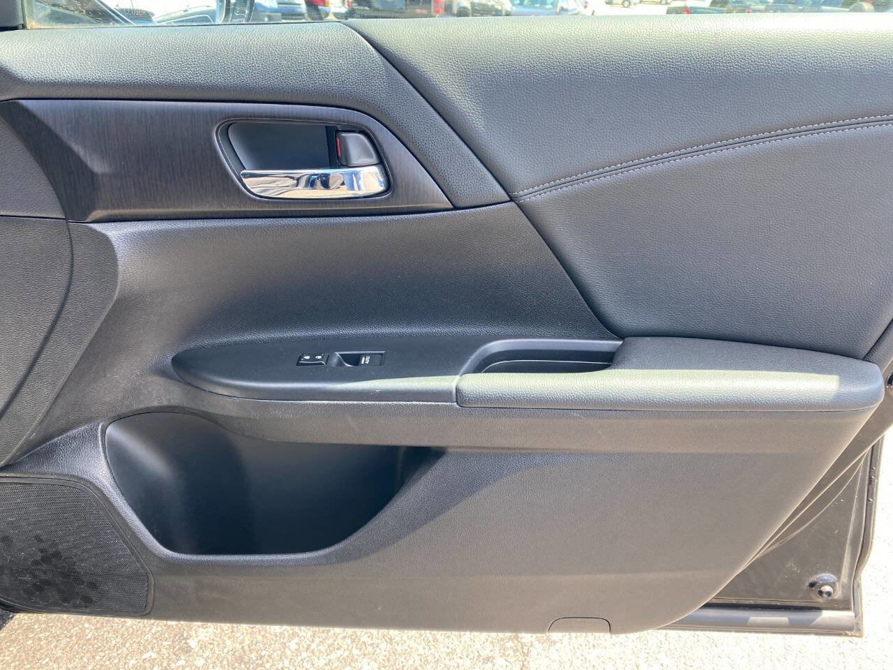 Used 2015 Honda Accord EX image 31
