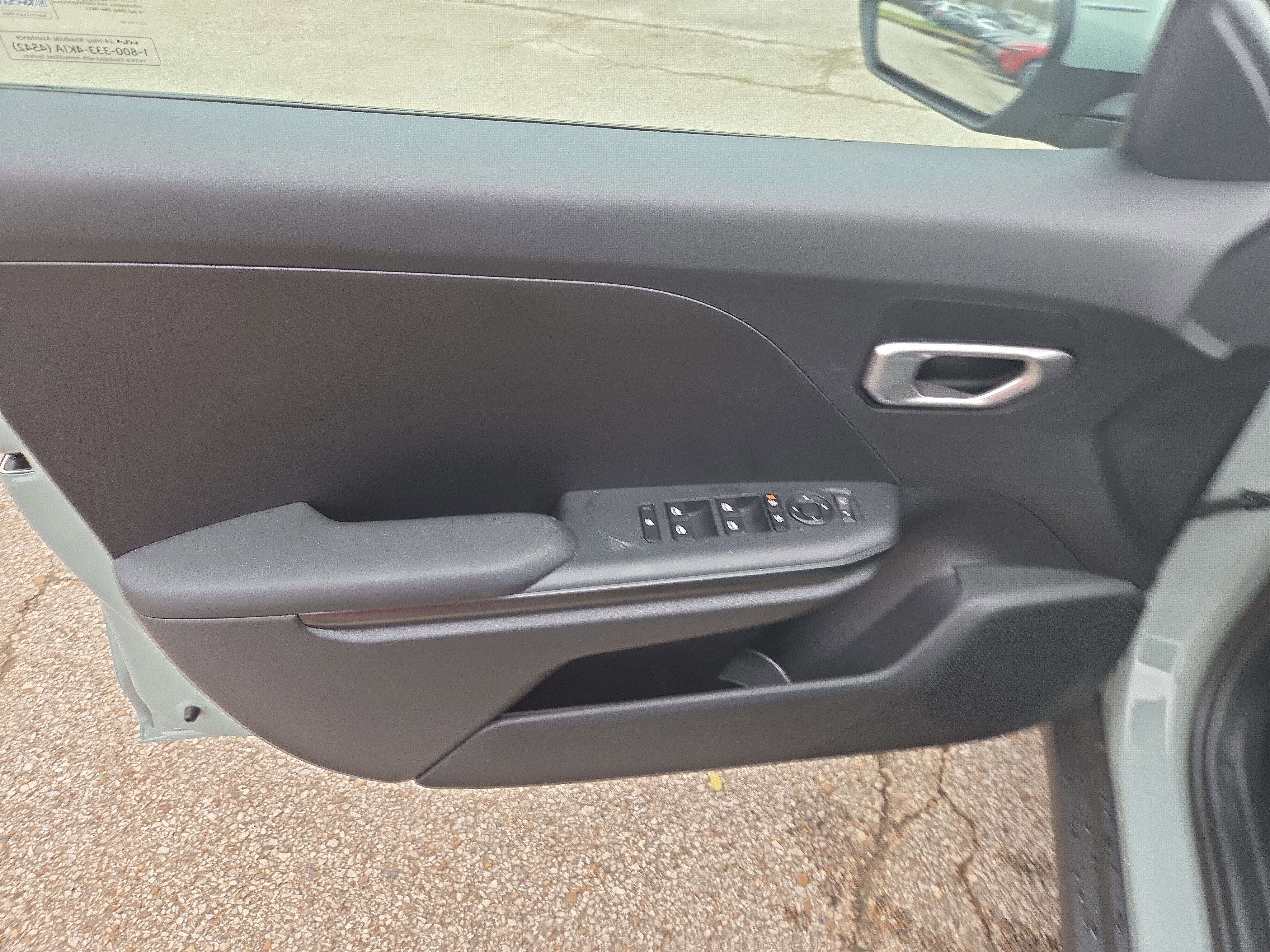 New 2026 Kia K4 LXS image 5