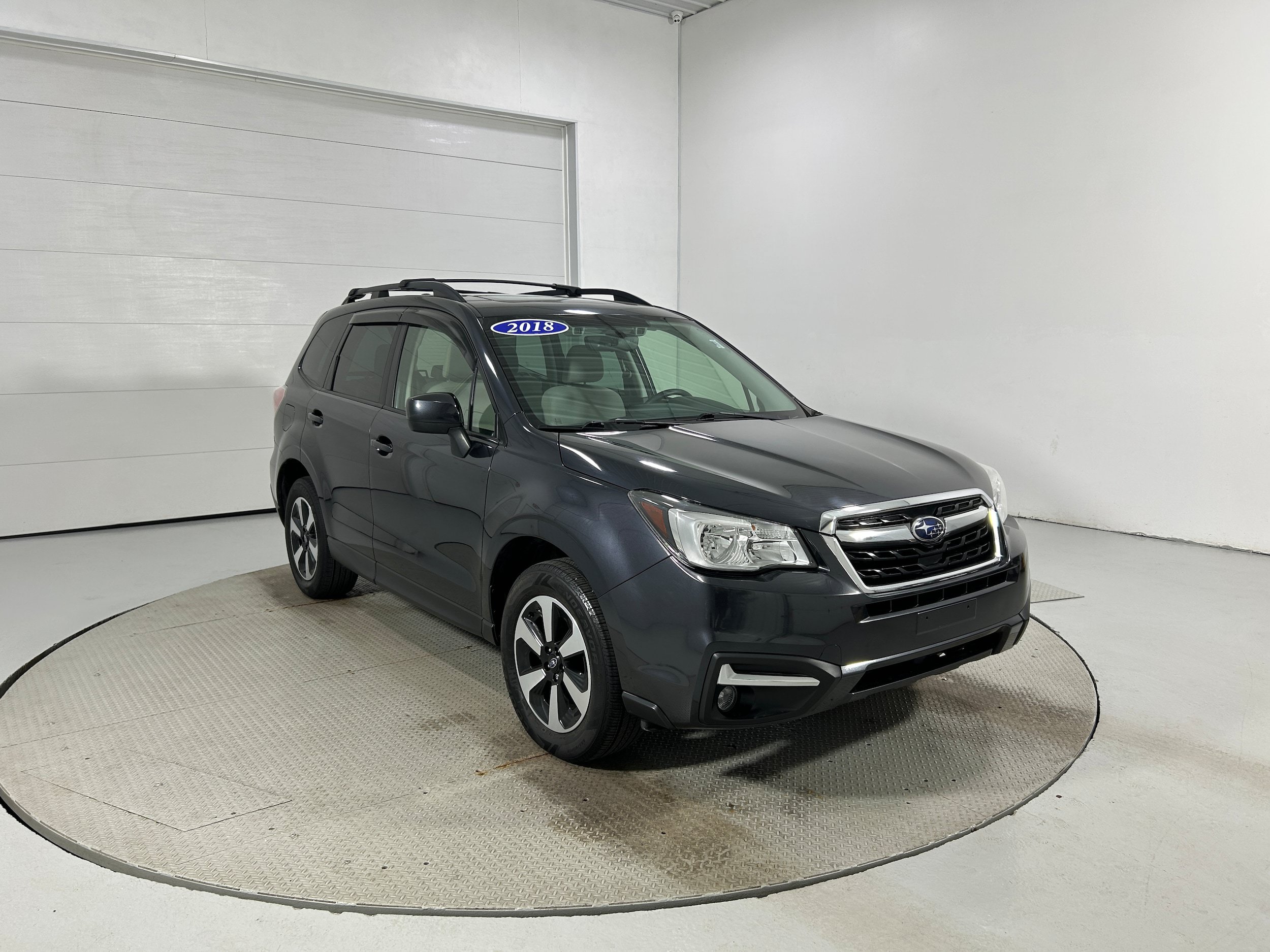 Used 2018 Subaru Forester 2.5i Premium AWD/4WD image 2