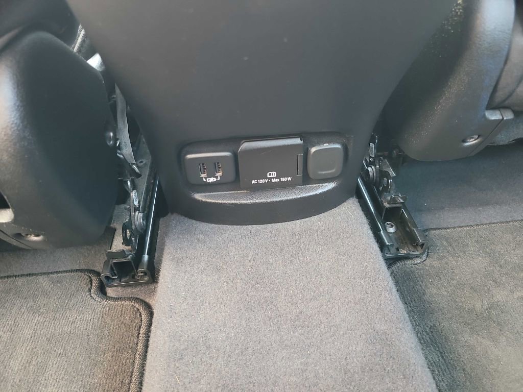 Used 2018 Chevrolet Malibu LT image 38