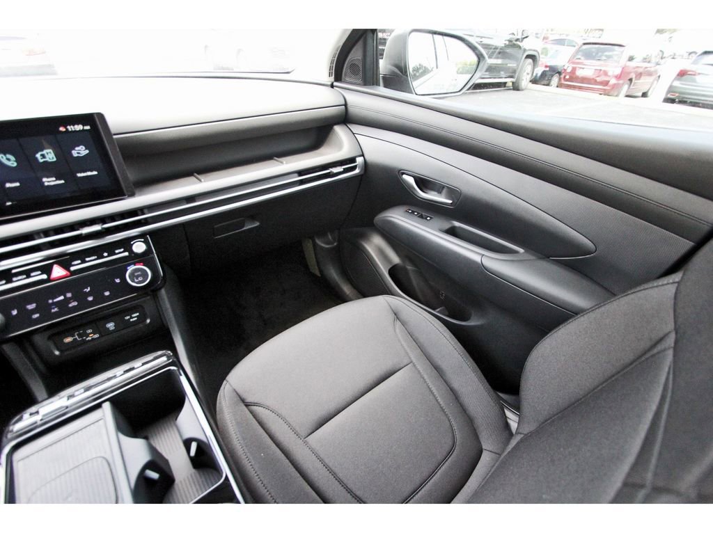 Certified 2025 Hyundai Tucson Blue image 9