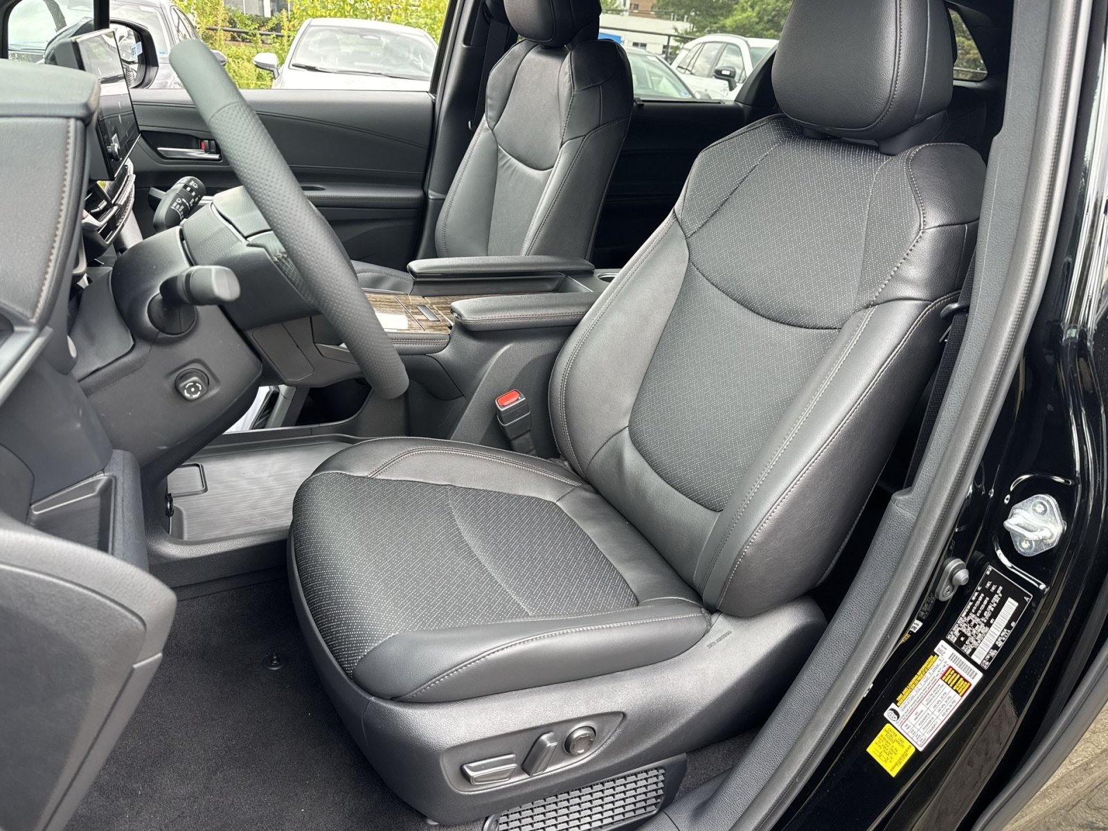 New 2026 Toyota Sienna Platinum AWD/4WD image 21