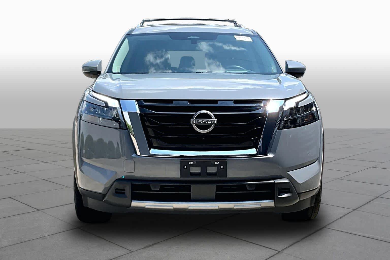 Used 2026 Nissan Rogue SV FWD image 4