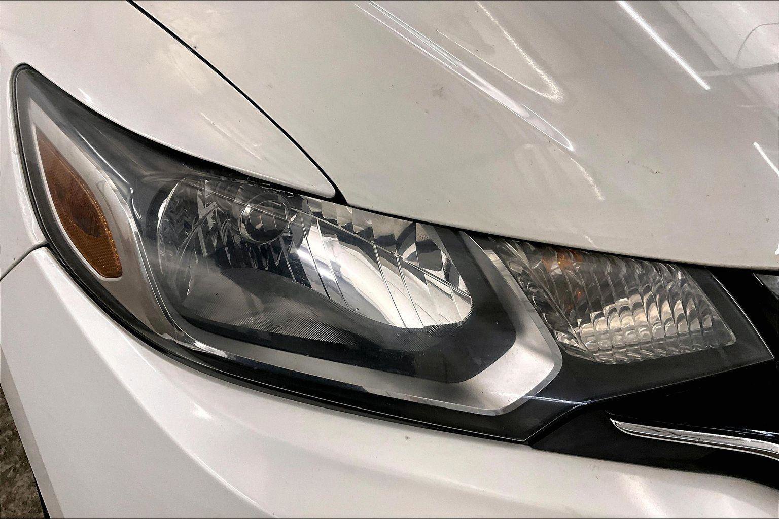 Used 2015 Honda Fit EX image 28