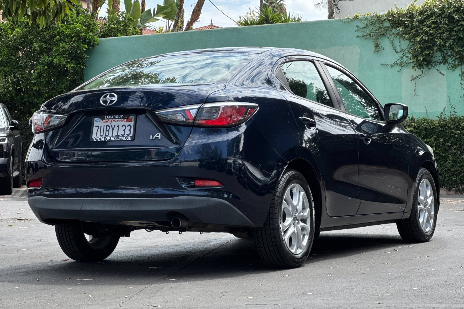 Used 2016 Scion iA FWD image 4