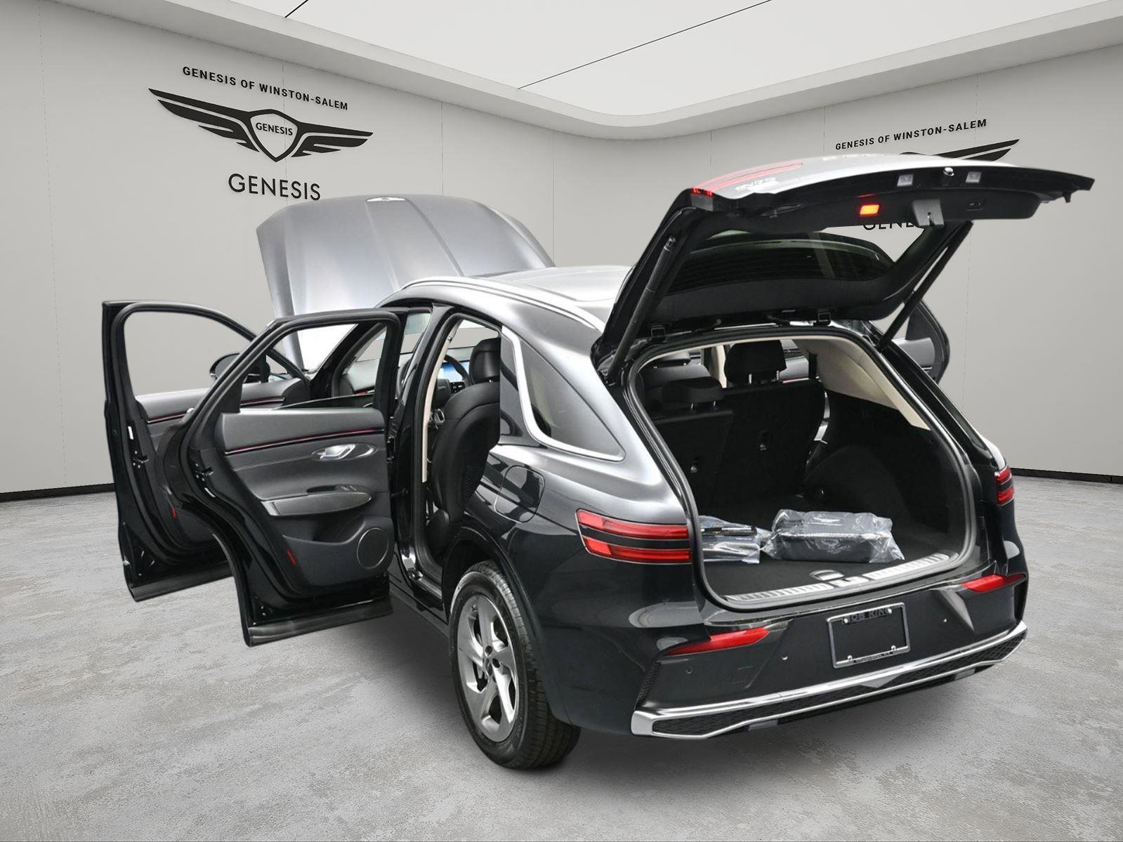 Used 2026 Genesis GV70 2.5T Select image 15