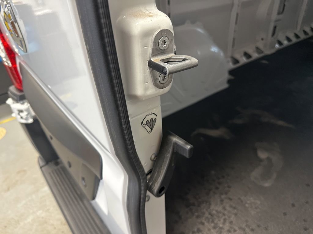 Used 2024 RAM ProMaster 2500 image 9