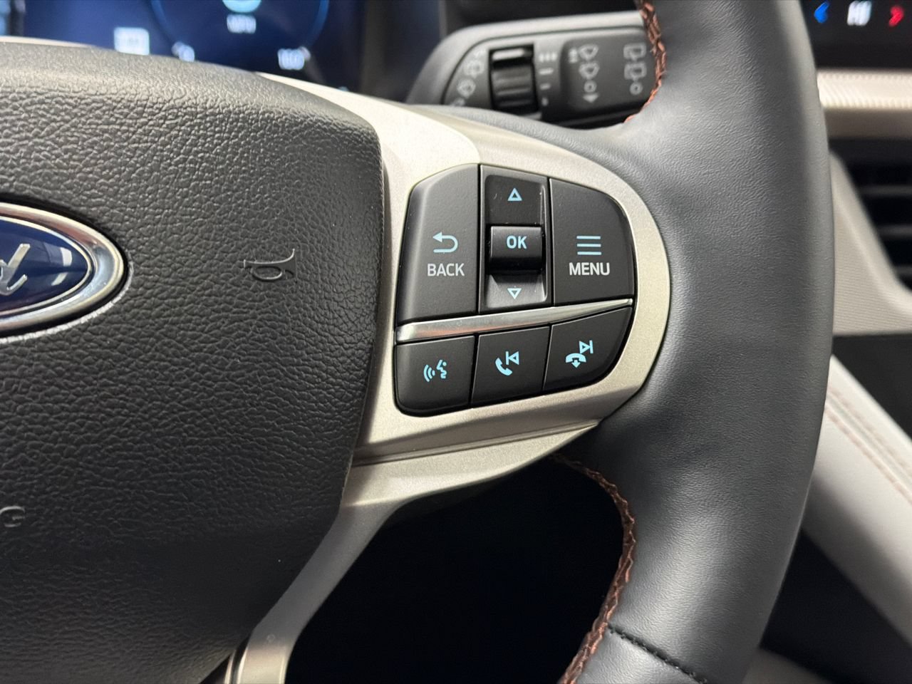 New 2026 Ford Explorer Active w/ Active Comfort Package AWD/4WD image 23