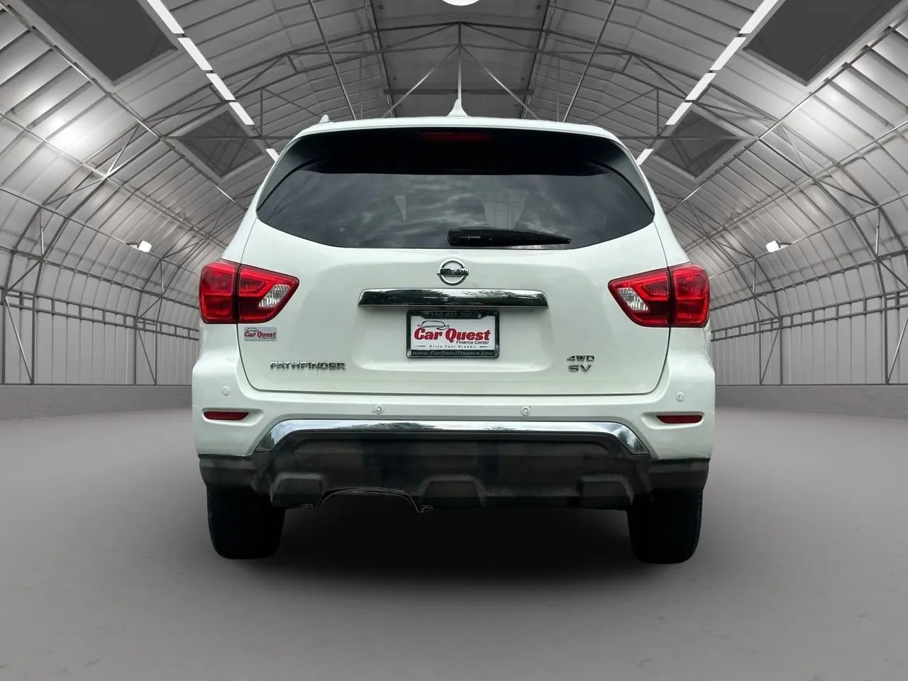 Used 2020 Nissan Pathfinder SV image 6