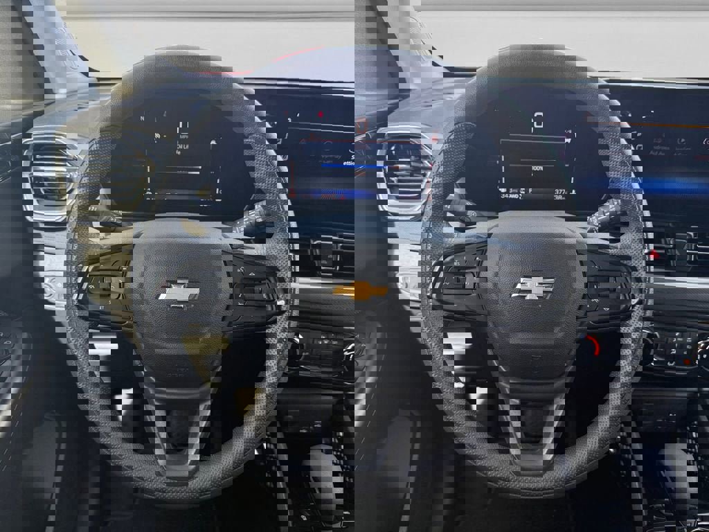 Used 2025 Chevrolet TrailBlazer LT image 12