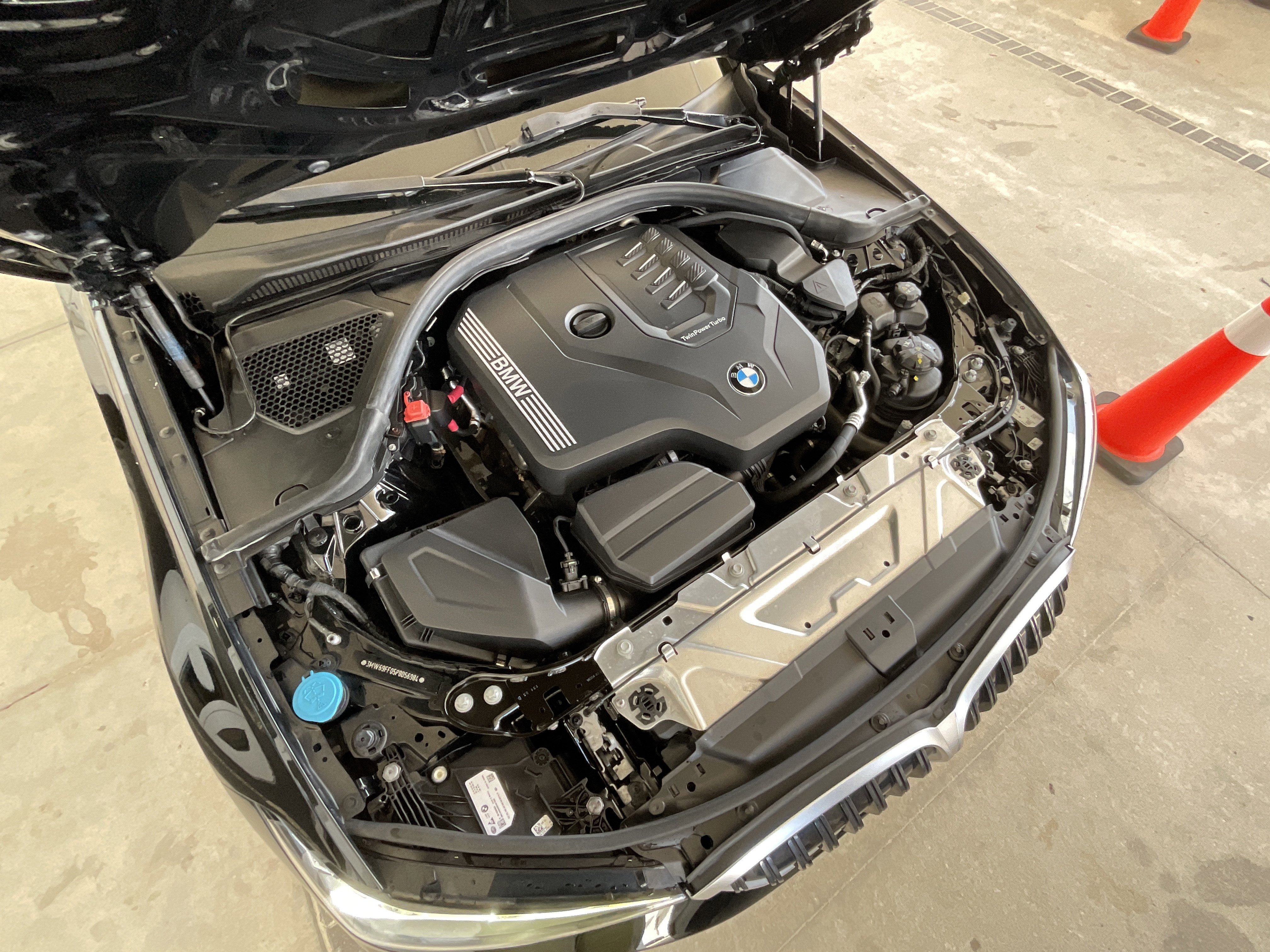 Certified 2023 BMW 330i Sedan w/ Premium Package image 34