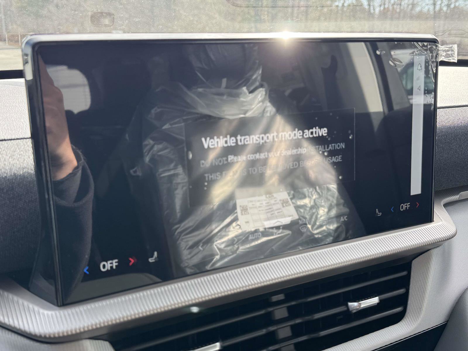 New 2026 Ford Explorer Active image 24