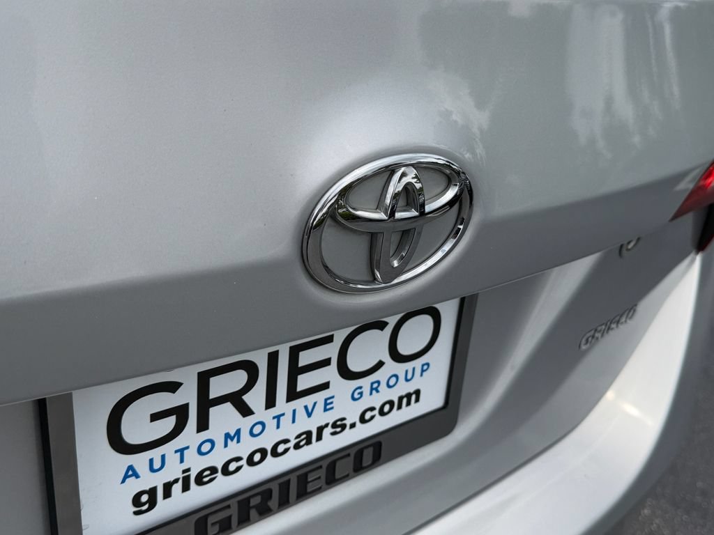 Used 2016 Toyota Corolla L FWD image 15