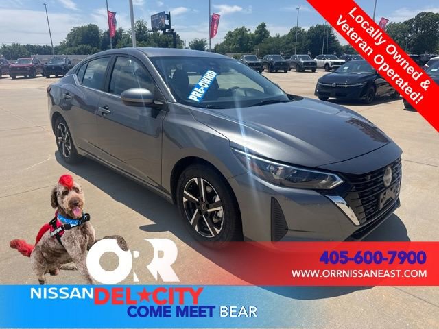 Used 2025 Nissan Sentra SV FWD image 13