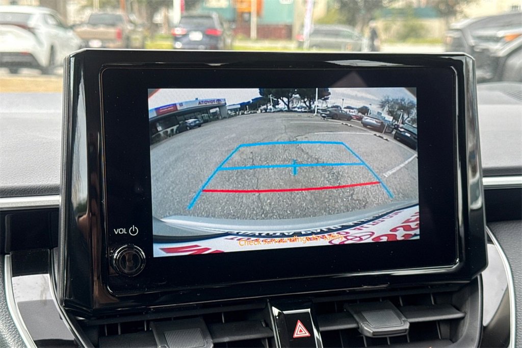 Certified 2025 Toyota Corolla LE image 18