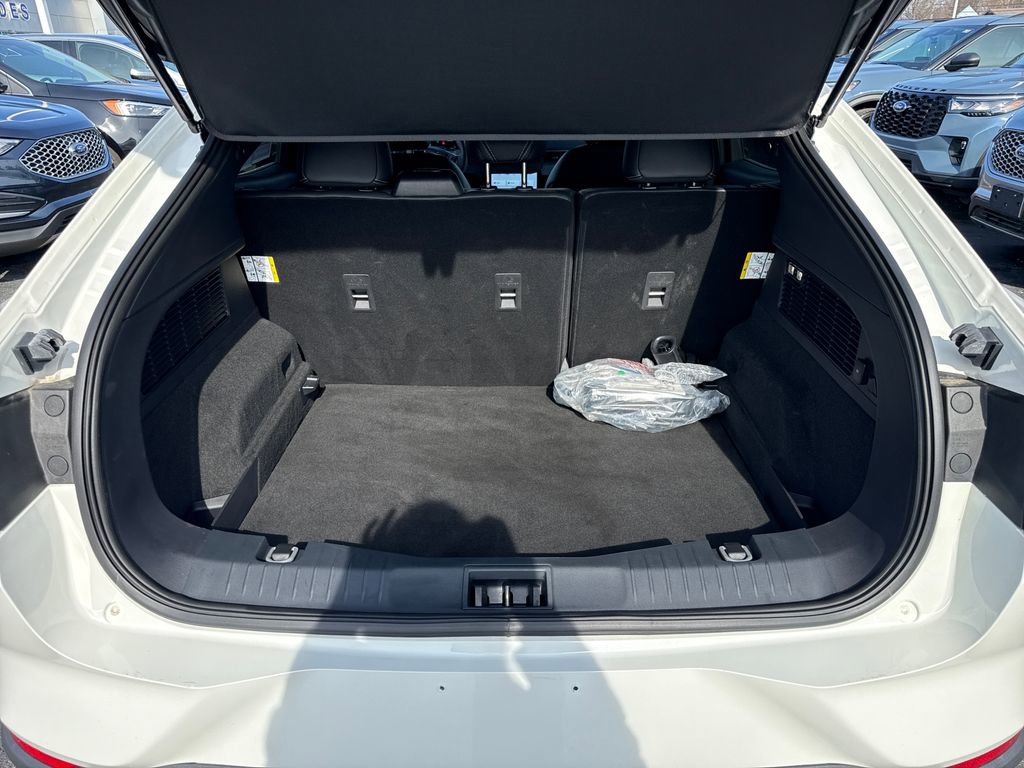 Used 2025 Ford Mustang Mach-E Select w/ Comfort Package Lite image 11