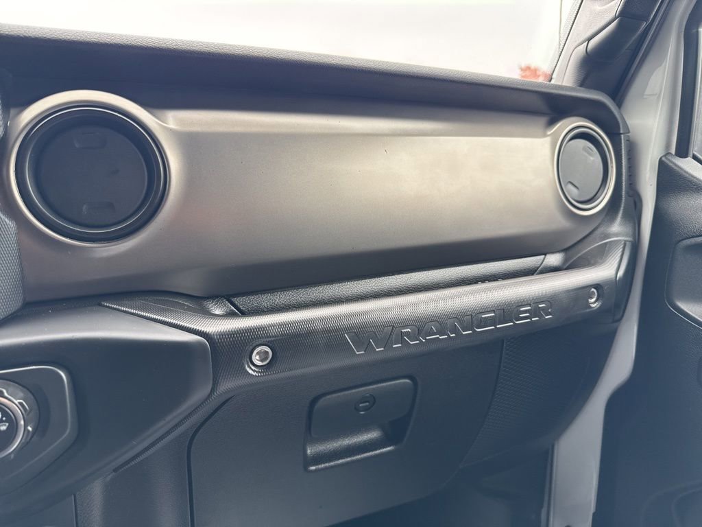 Used 2019 Jeep Wrangler Unlimited Sport S image 18