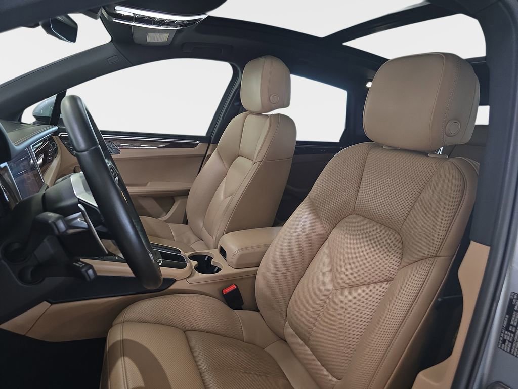 Used 2021 Porsche Macan S image 17