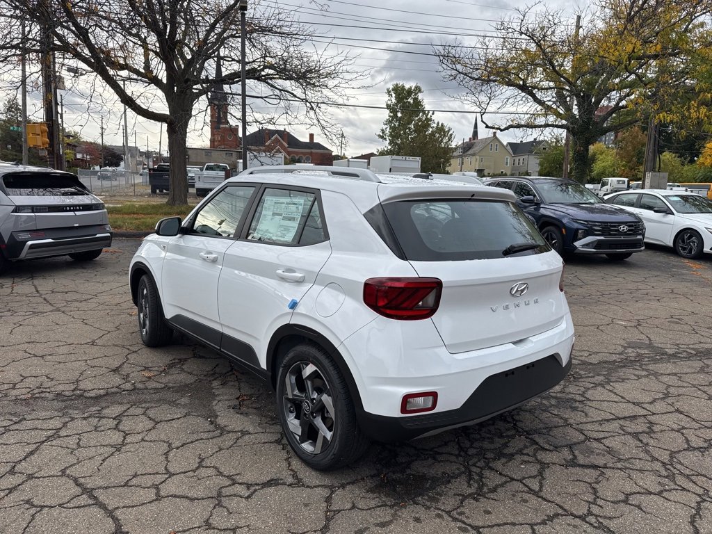 New 2026 Hyundai Venue SEL image 5