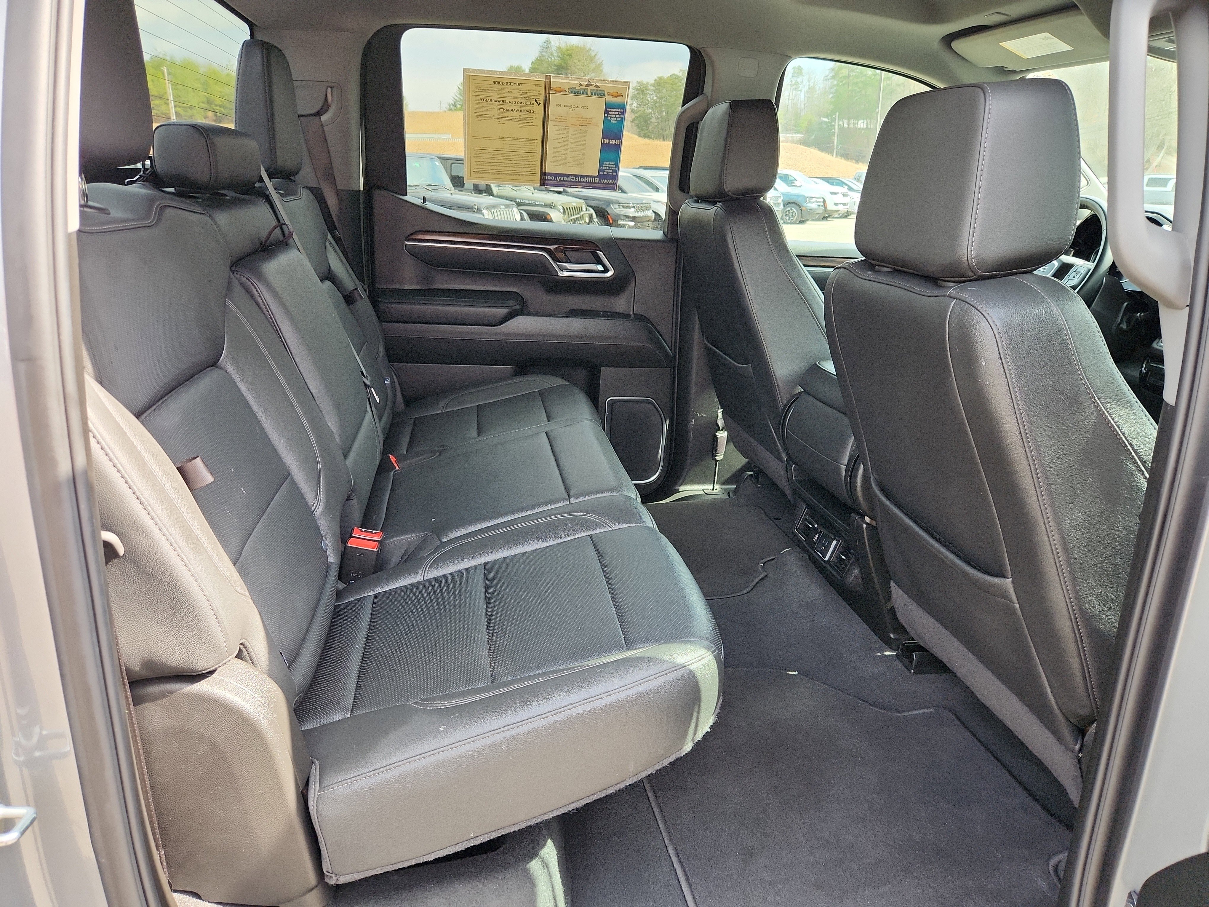 Used 2025 GMC Sierra 1500 SLT image 38