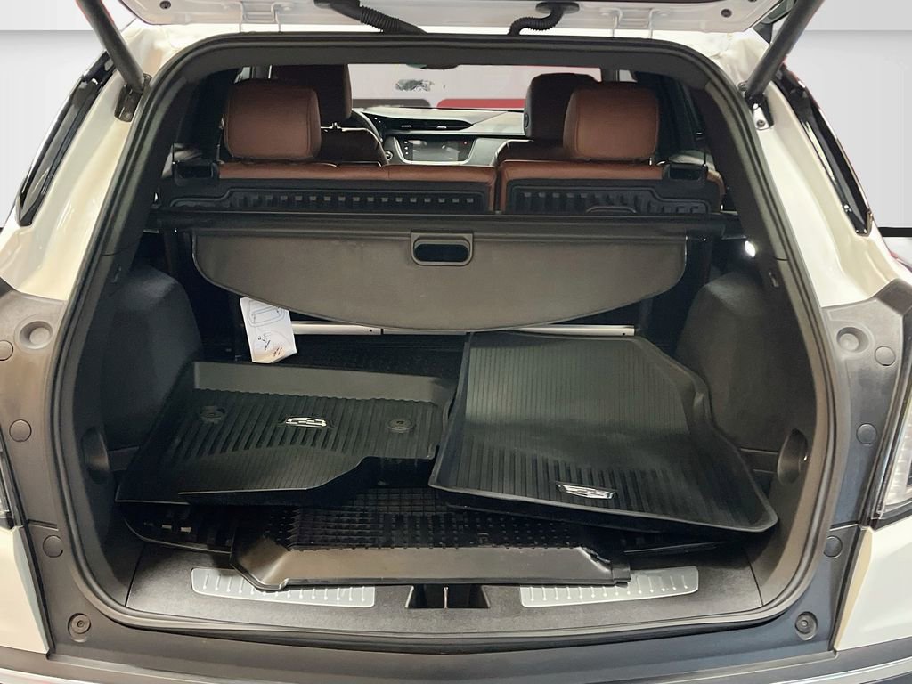 Used 2025 Cadillac XT5 Sportv w/ Technology Package AWD/4WD image 28