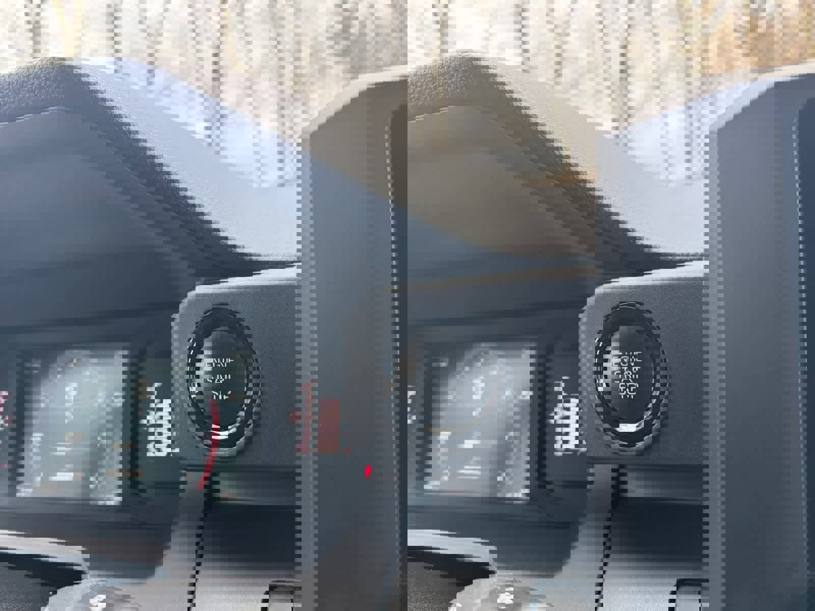 Used 2024 Toyota Tacoma SR image 5