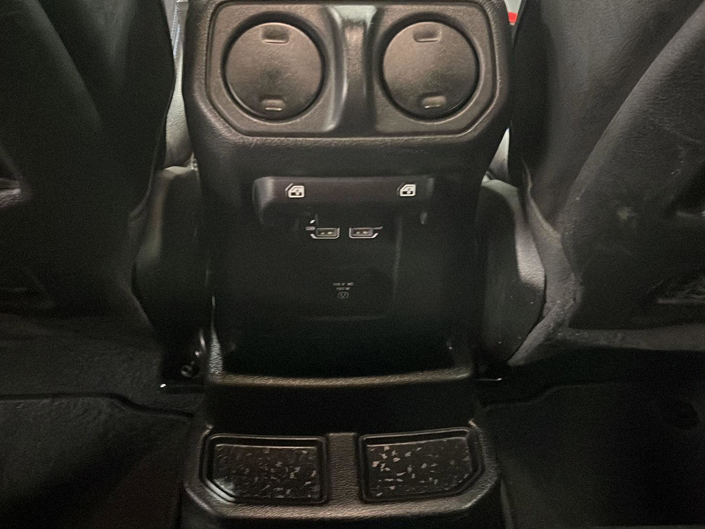Used 2023 Jeep Wrangler Unlimited Rubicon 4xe w/ Cold Weather Group AWD/4WD image 9