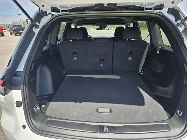 New 2026 Jeep Grand Cherokee Laredo image 23