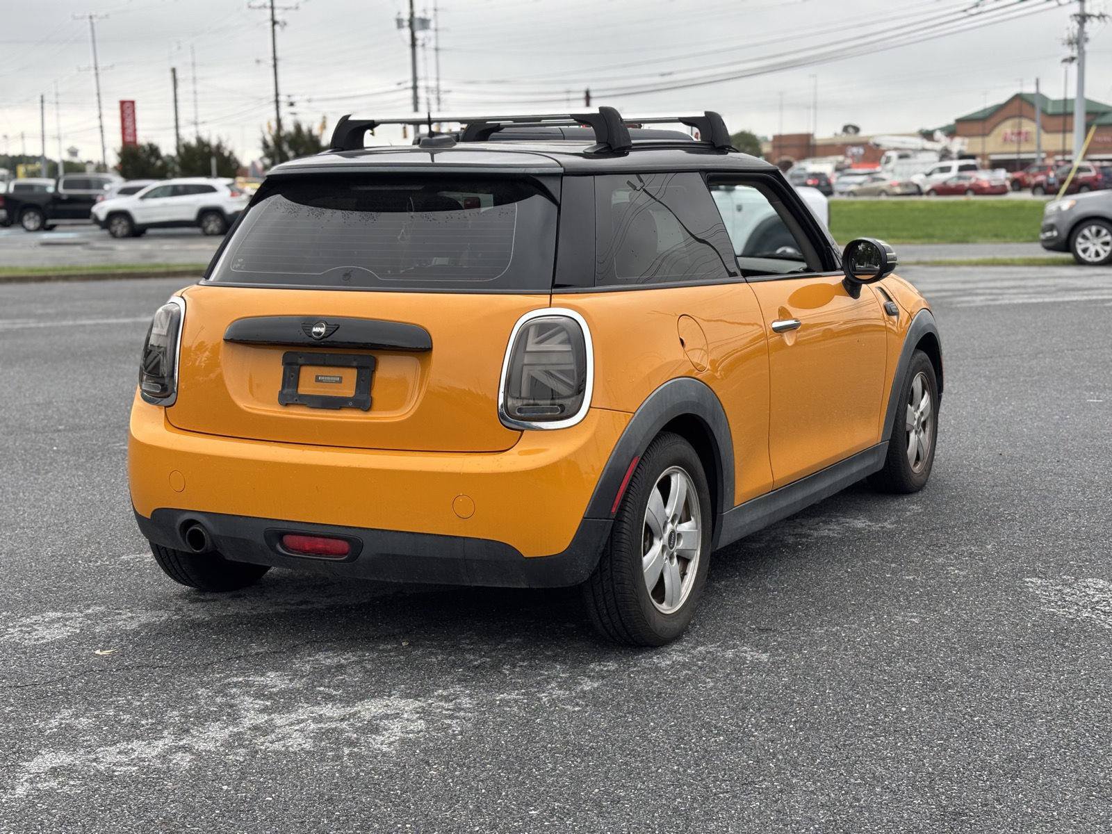 Used 2016 MINI Cooper 2-Door Hardtop FWD image 12