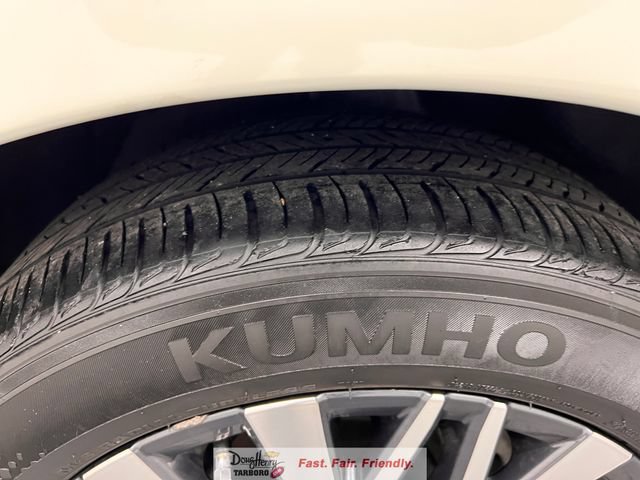 Used 2025 Nissan Altima 2.5 SV FWD image 17