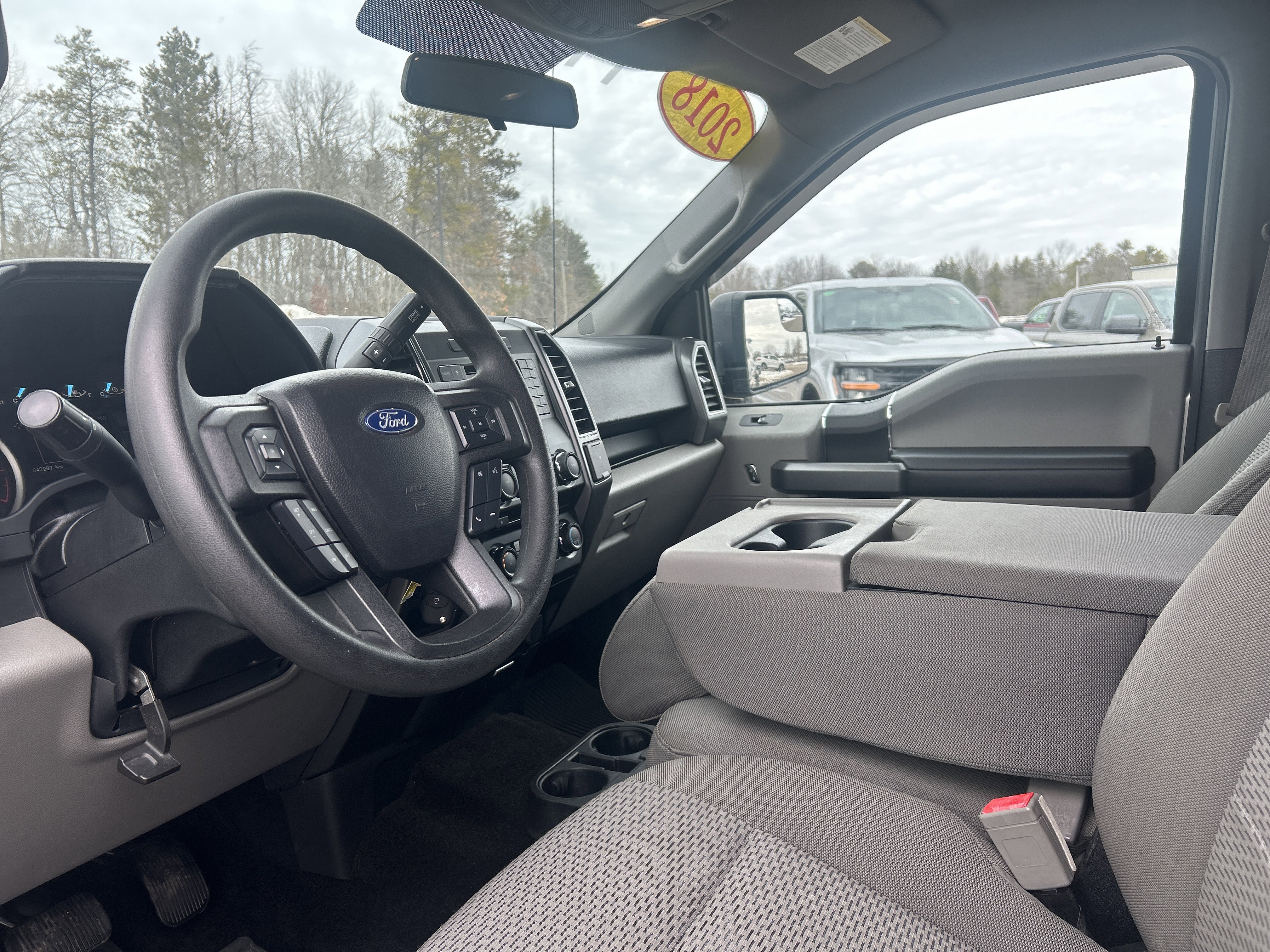 Used 2018 Ford F150 XLT w/ Trailer Tow Package image 11