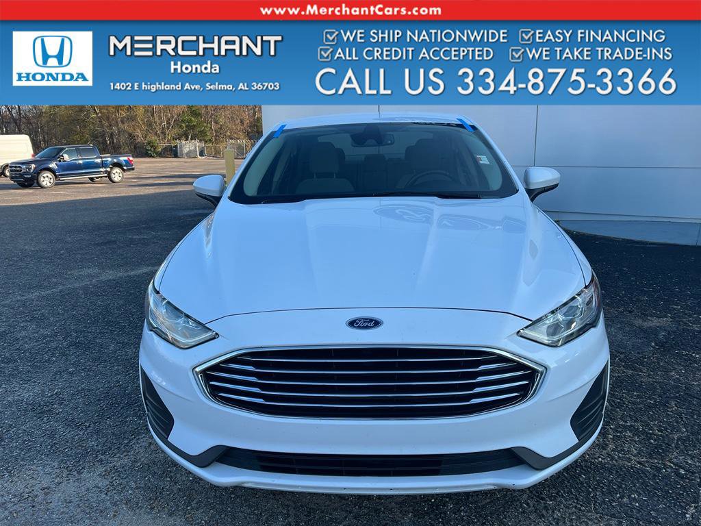 Used 2020 Ford Fusion SE image 2